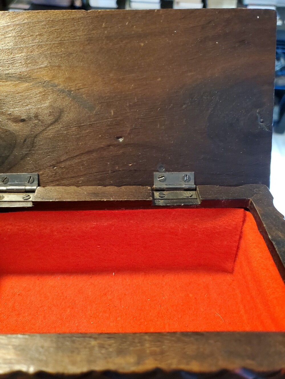 Vintage Handcrafted Spain Brown Wooden Jewelry Box - Decorative Home Accent - Picture 13 of 16